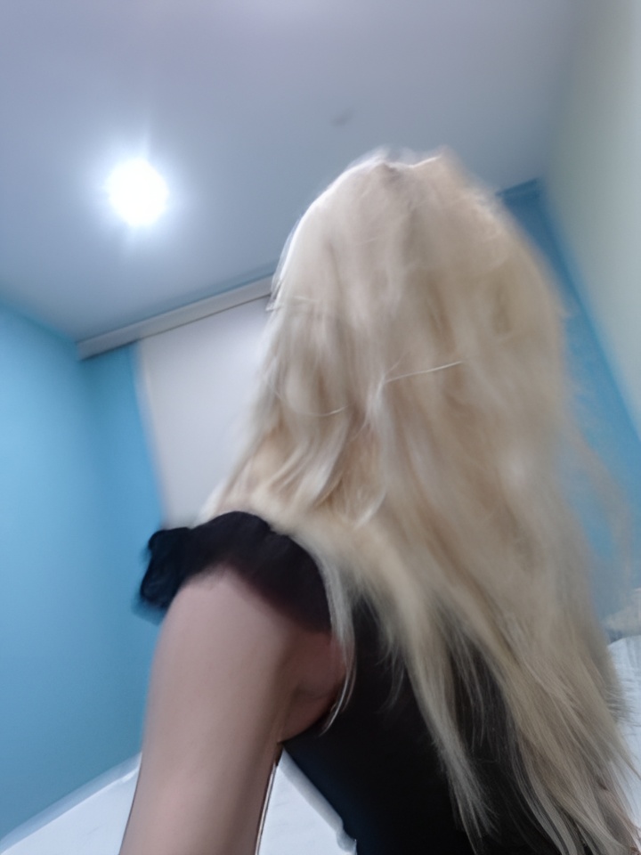 Марго привлекальеная девушка из Ноглики цена от 4000 руб