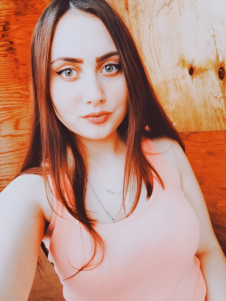 Моника привлекальеная девушка из Ноглики цена от 3000 руб