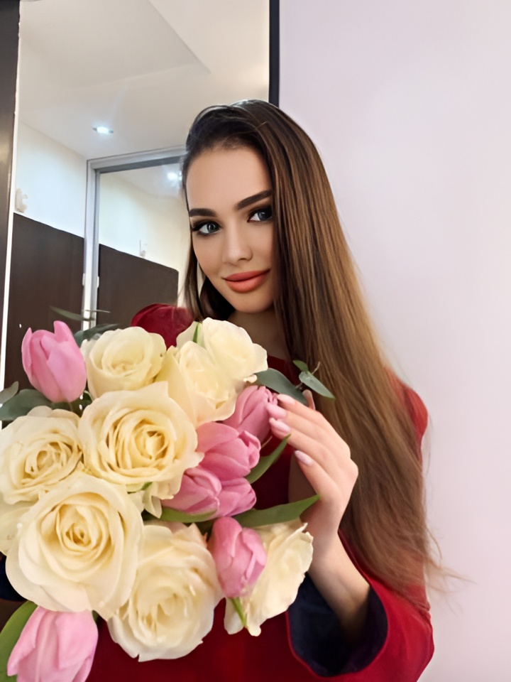 Слава привлекальеная девушка из Ноглики цена от 1500 руб