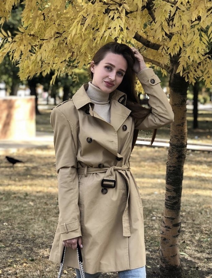 Эльвира привлекальеная девушка из Ноглики цена от 4000 руб