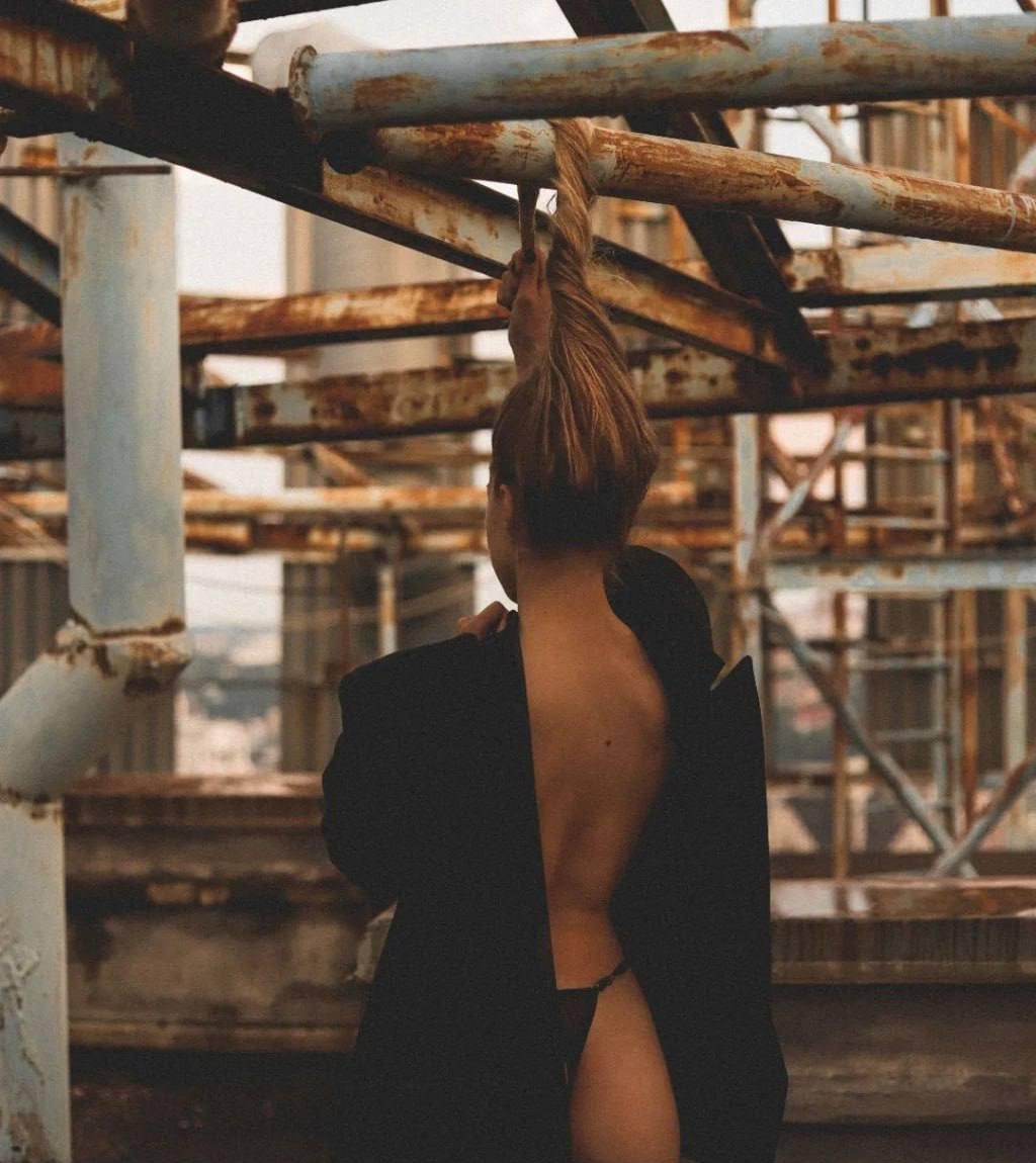 Тонечка привлекальеная девушка из Ноглики цена от 6000 руб