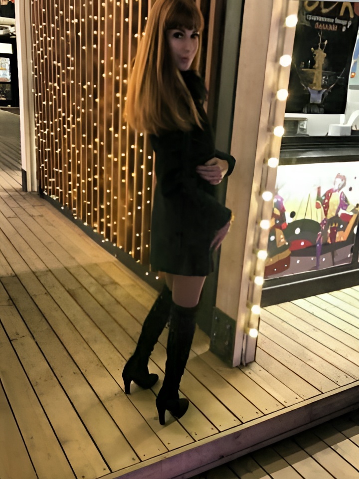 Индивидуалка Венера, доступна для личного знакомства от 2000 руб