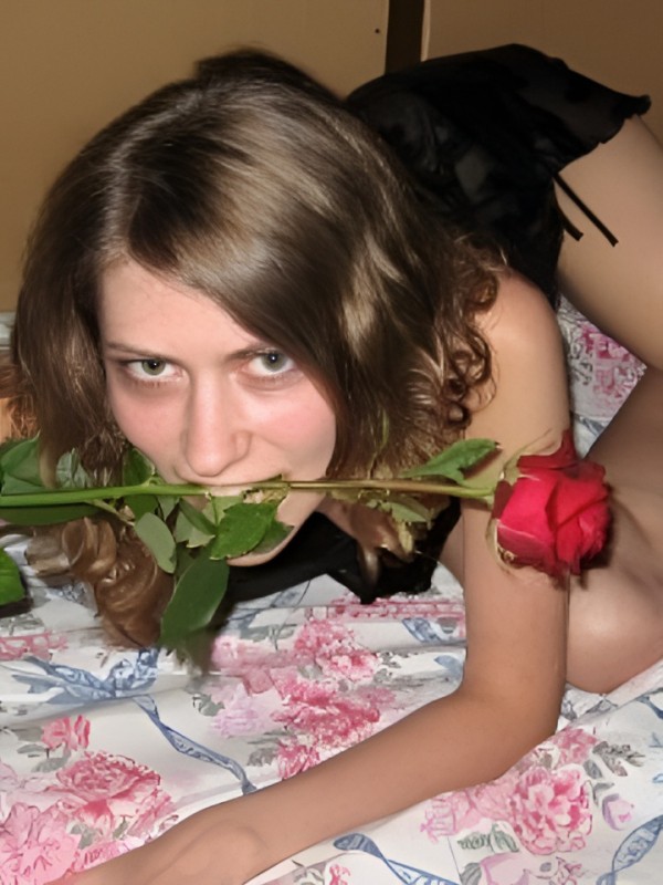 Анечка привлекательная девушка из Ноглики цена от 2500 руб