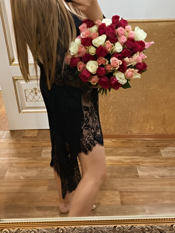 Ивона привлекательная девушка из Ноглики цена от 2000 руб