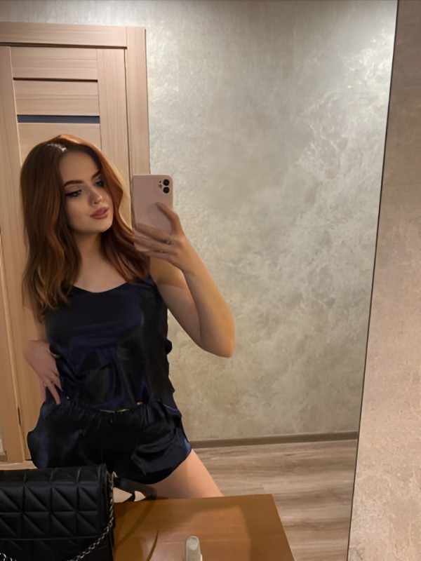 Николь привлекательная девушка из Ноглики цена от 5000 руб