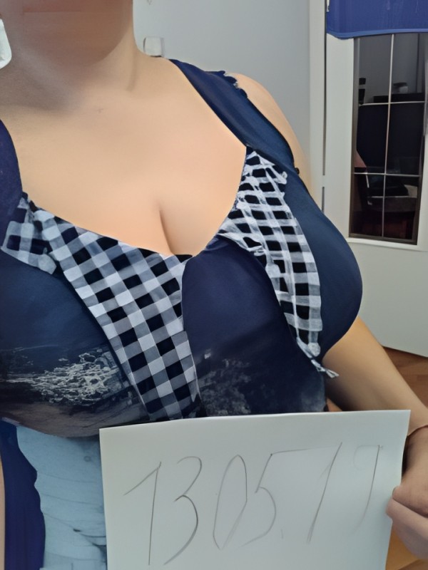 Полина привлекательная девушка из Ноглики цена от 10000 руб