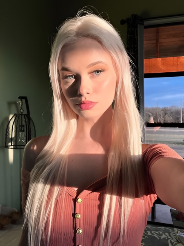 Раиса привлекательная девушка из Ноглики цена от 5000 руб