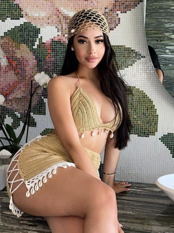 Олеся привлекательная девушка из Ноглики цена от 6000 руб